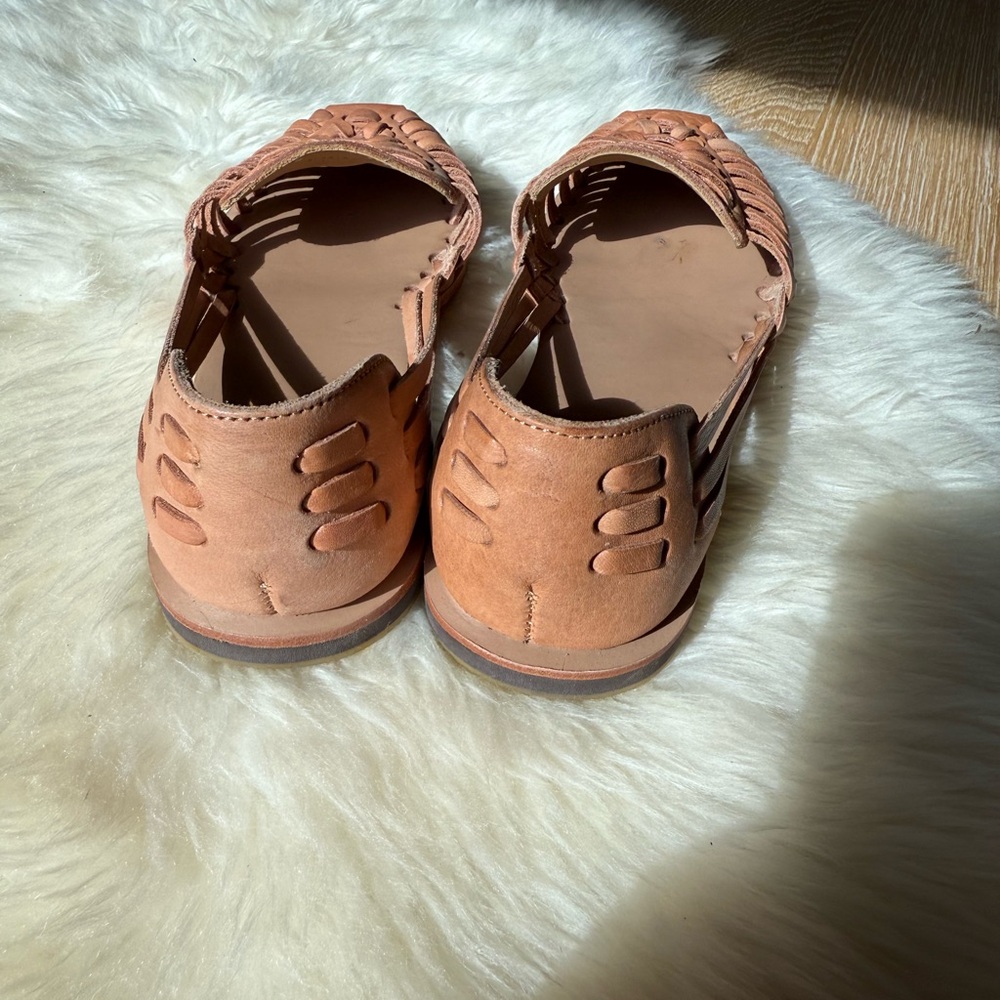 Nisolo Women's Huarache Sandal in Almond Size 6 - Picture 5 of 8